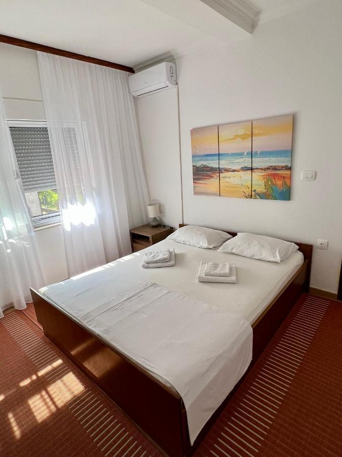 Rooms Salvia بلوتشي المظهر الخارجي الصورة