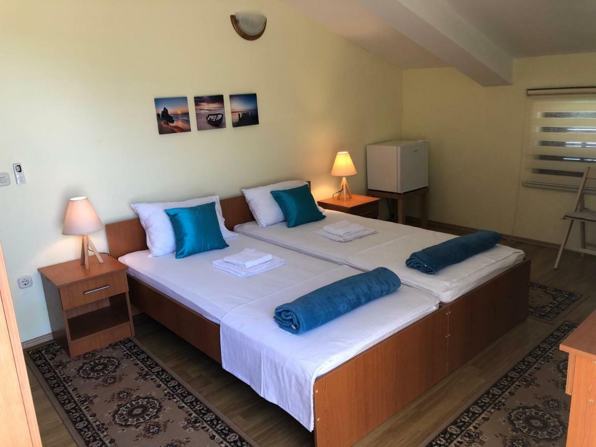Rooms Salvia بلوتشي المظهر الخارجي الصورة